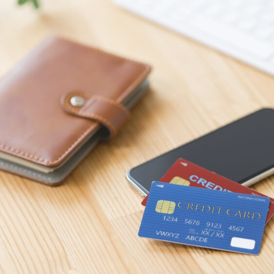 チケット代金をチケット専用銀行口座へ振り込む。